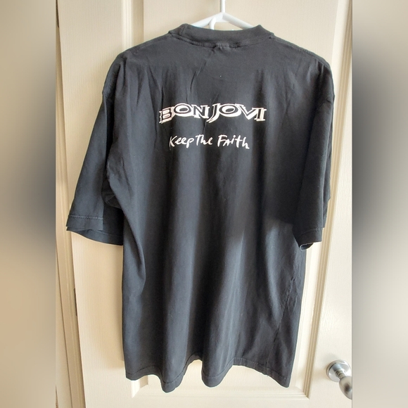 BON JOVI VINTAGE 1992/93 Keep the Faith T-Shirt. Size Large. 🎼 - Picture 3 of 10